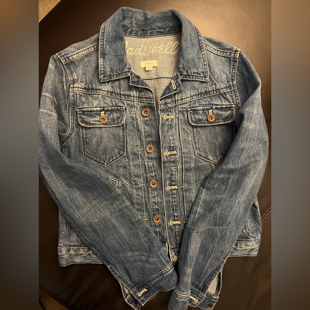 Madewell Boxy Crop Jean Jacket - small/medium